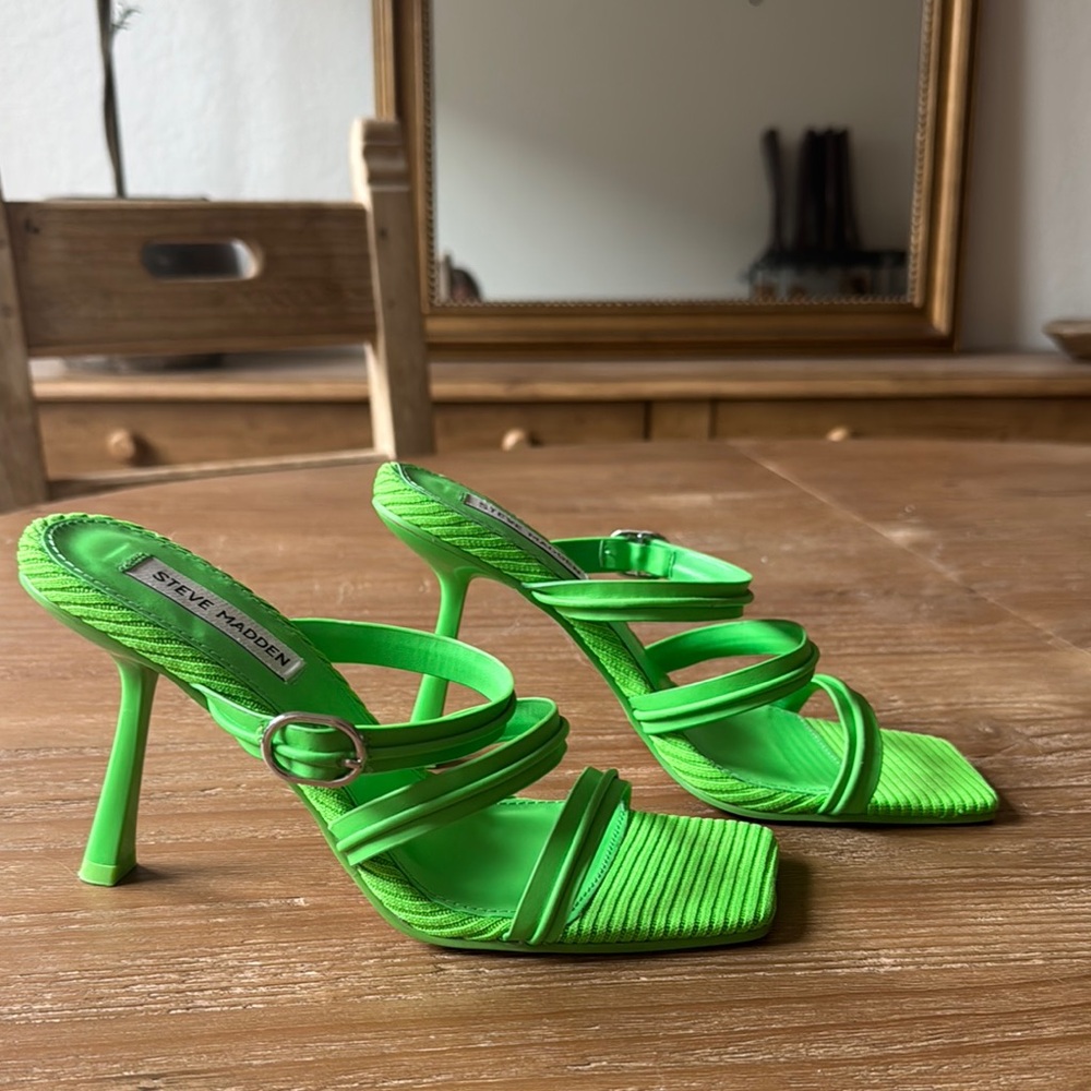 Steve Madden Green Stiletto Heels